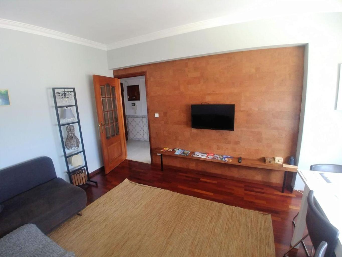 Be Local - Apartment With 3 Bedroom Near Oriente Station In Lisbon Exterior photo